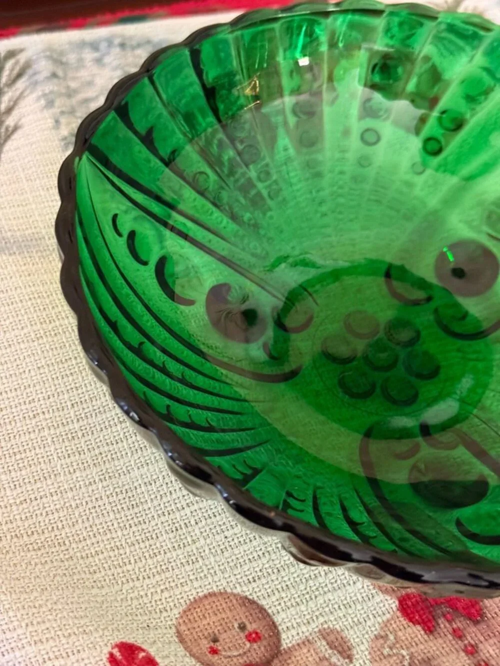 Anchor Hocking Forest Green Burple Footed Dessert Bowl 4 1/2”